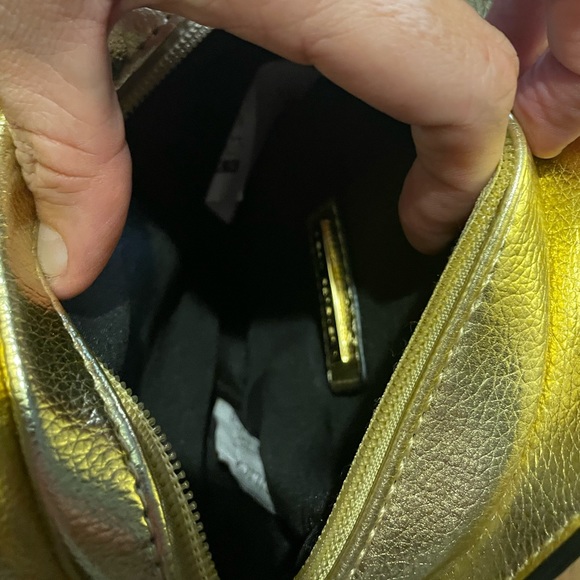 NWOT 3AM FOREVER Moneybag Crossbody - Picture 5 of 5